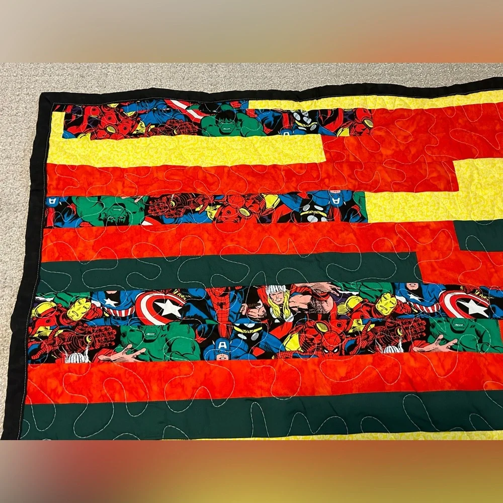 Marvel Superheroes‎ Handmade Quilt 29” x 33” Baby Blanket Wall Decor Throw
